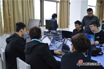 2019年山東省職業(yè)院校云計(jì)算技術(shù)與應(yīng)用賽項(xiàng)國賽選拔賽在濟(jì)寧職院成功舉辦